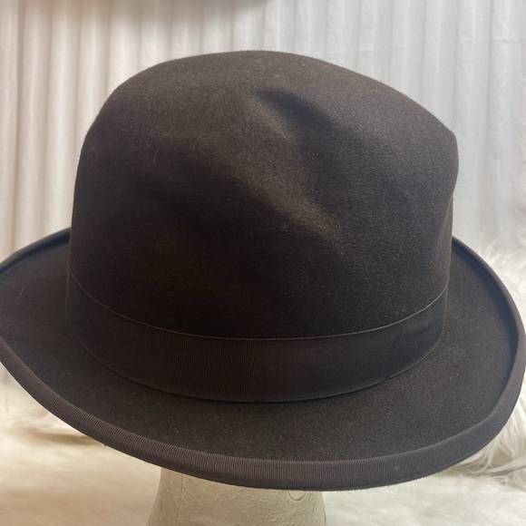 Pilgrim Gold Embossed Satin Fabric 7 1/4 center pinched hat main image 9